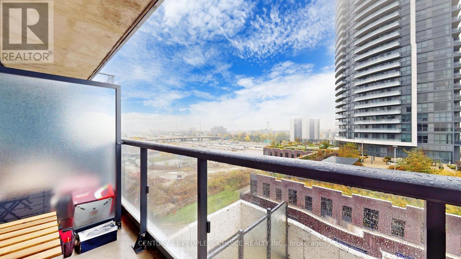 827 - 26 Gibbs Road, Toronto (Islington-City Centre West), Ontario  M9B 0E3 - Photo 31 - W12157166
