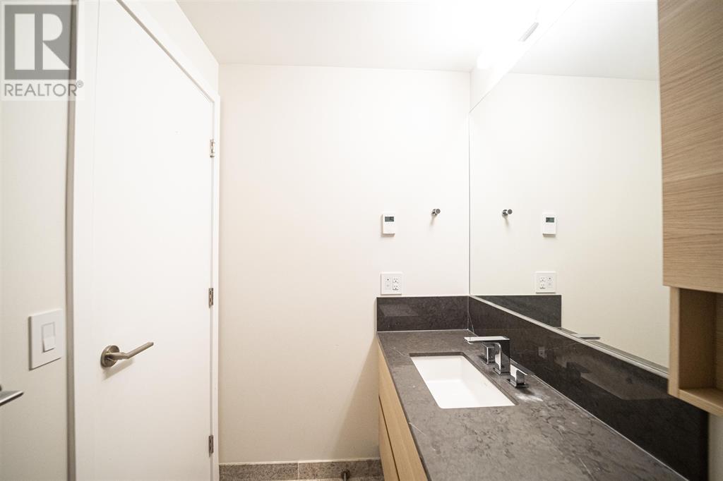 203 308 Morrissey Road, Port Moody, British Columbia  V3H 0M2 - Photo 12 - R2970160