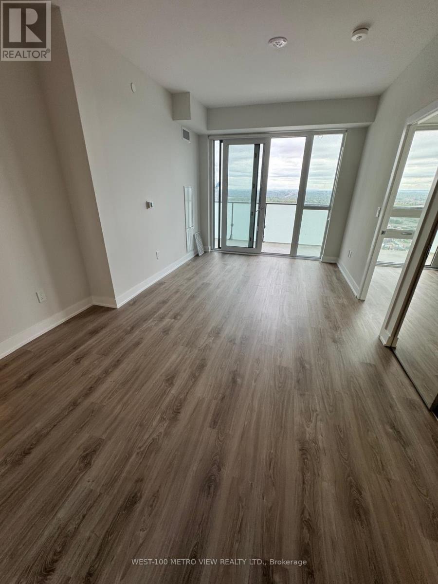 3207 - 430 Square One Drive, Mississauga (City Centre), Ontario  L5B 0L6 - Photo 2 - W12157194