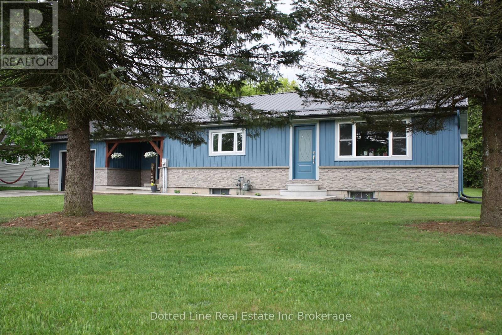 55837 Fifth Street, Bayham, Ontario N0J 1Y0 - Photo 2 - X12005759