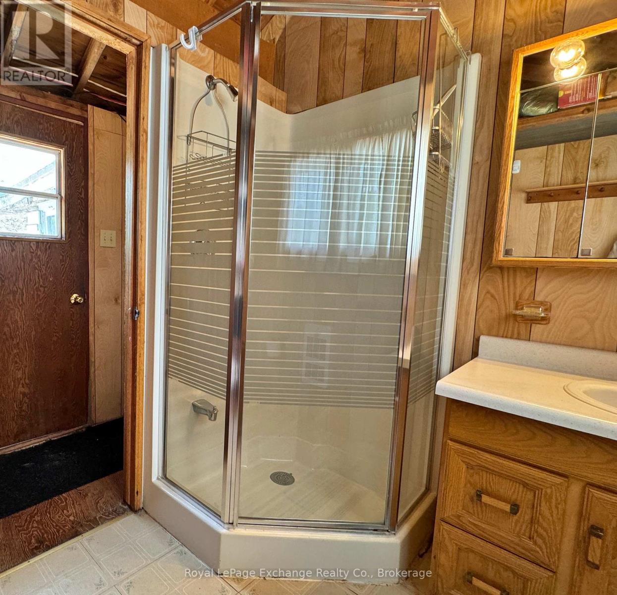5a Wood Street, Kincardine, Ontario  N0G 2T0 - Photo 15 - X12157214
