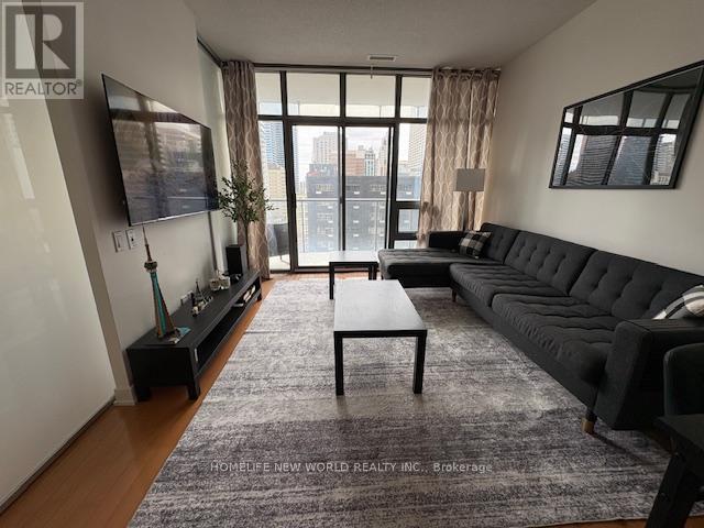 1006 - 33 Charles Street E, Toronto, Ontario  M4Y 1R9 - Photo 5 - C12157207