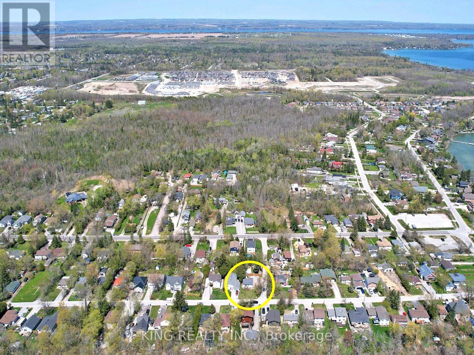 674 CHESTNUT STREET N, Innisfil, Ontario