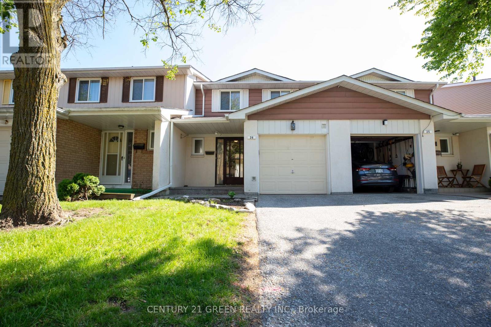 26 - 26 Carisbrooke Court, Brampton, Ontario  L6S 3K1 - Photo 2 - W12063279