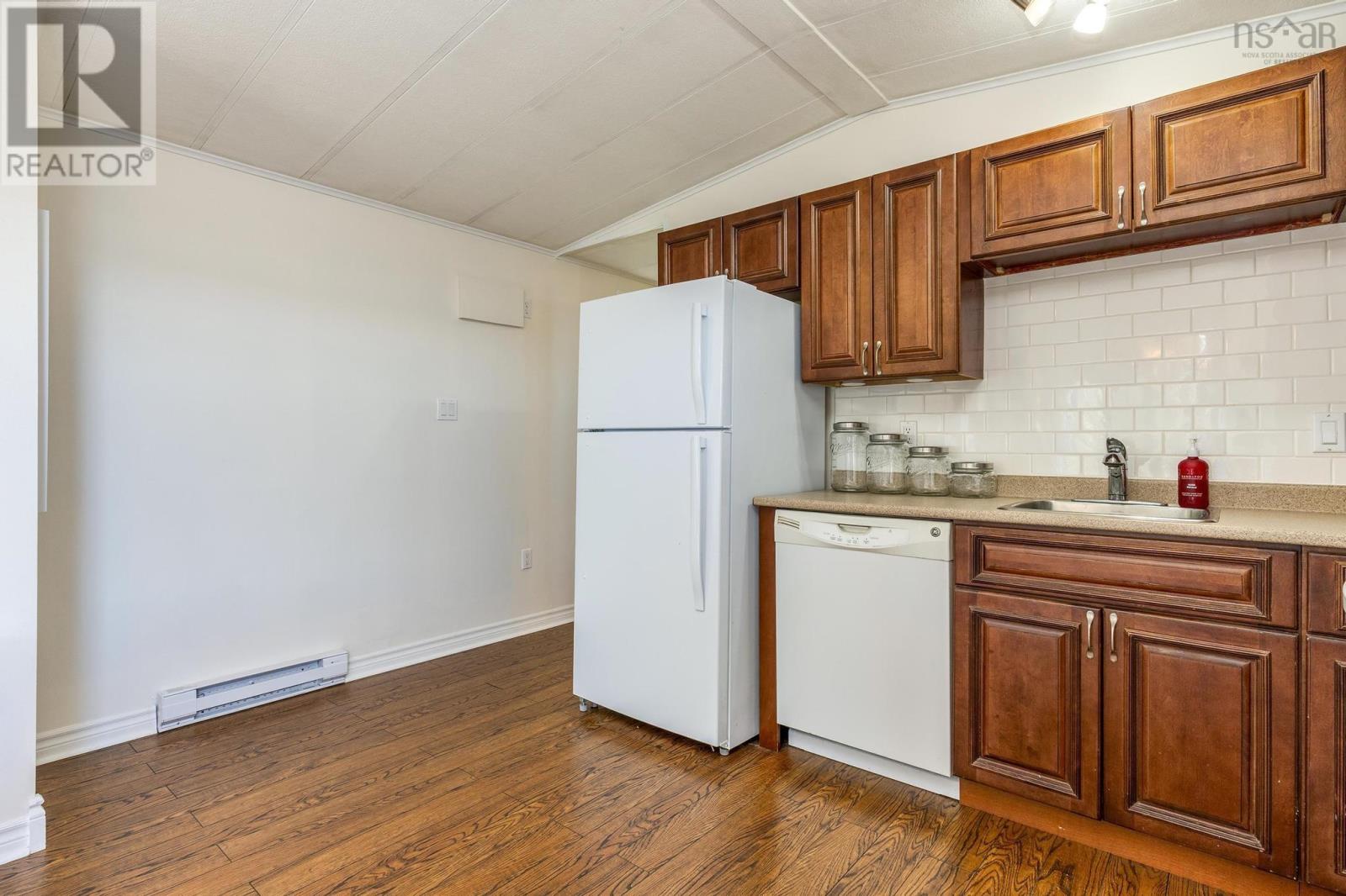 7 Boutilier Drive, Sackville, Nova Scotia  B4E 2Y1 - Photo 9 - 202510977