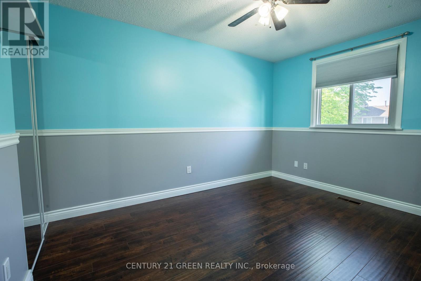 26 - 26 Carisbrooke Court, Brampton, Ontario  L6S 3K1 - Photo 21 - W12063279