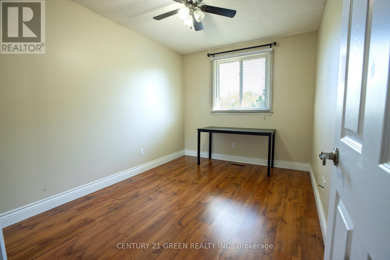 26 - 26 Carisbrooke Court, Brampton, Ontario  L6S 3K1 - Photo 20 - W12063279