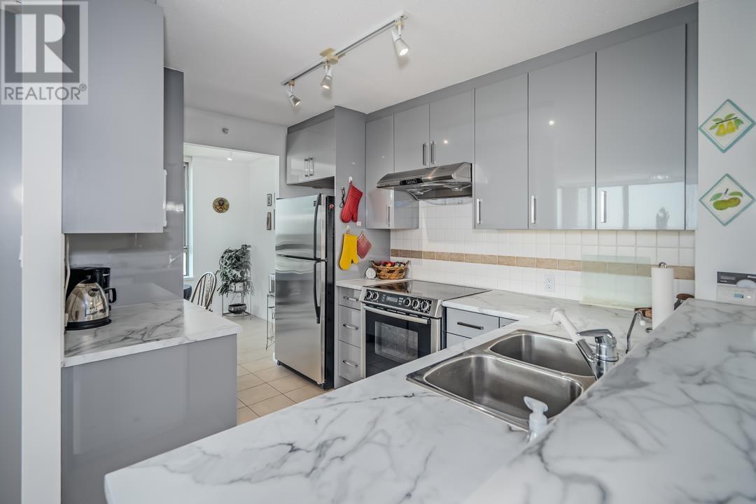 1404 6659 Southoaks Crescent, Burnaby, British Columbia  V5E 4M9 - Photo 12 - R2998087