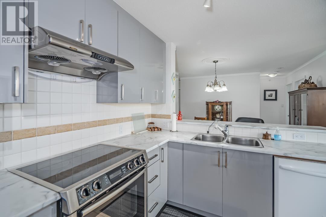 1404 6659 Southoaks Crescent, Burnaby, British Columbia  V5E 4M9 - Photo 15 - R2998087