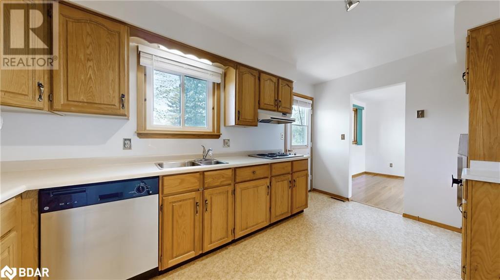 4 Gaudaur Court, Orillia, Ontario  L3V 7B4 - Photo 14 - 40717075