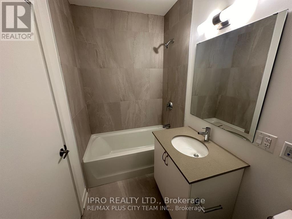 208 - 56 Lakeside Terrace, Barrie, Ontario  L4M 0L5 - Photo 14 - S12157218