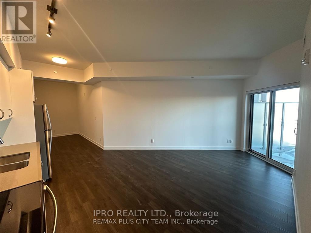 208 - 56 Lakeside Terrace, Barrie, Ontario  L4M 0L5 - Photo 3 - S12157218