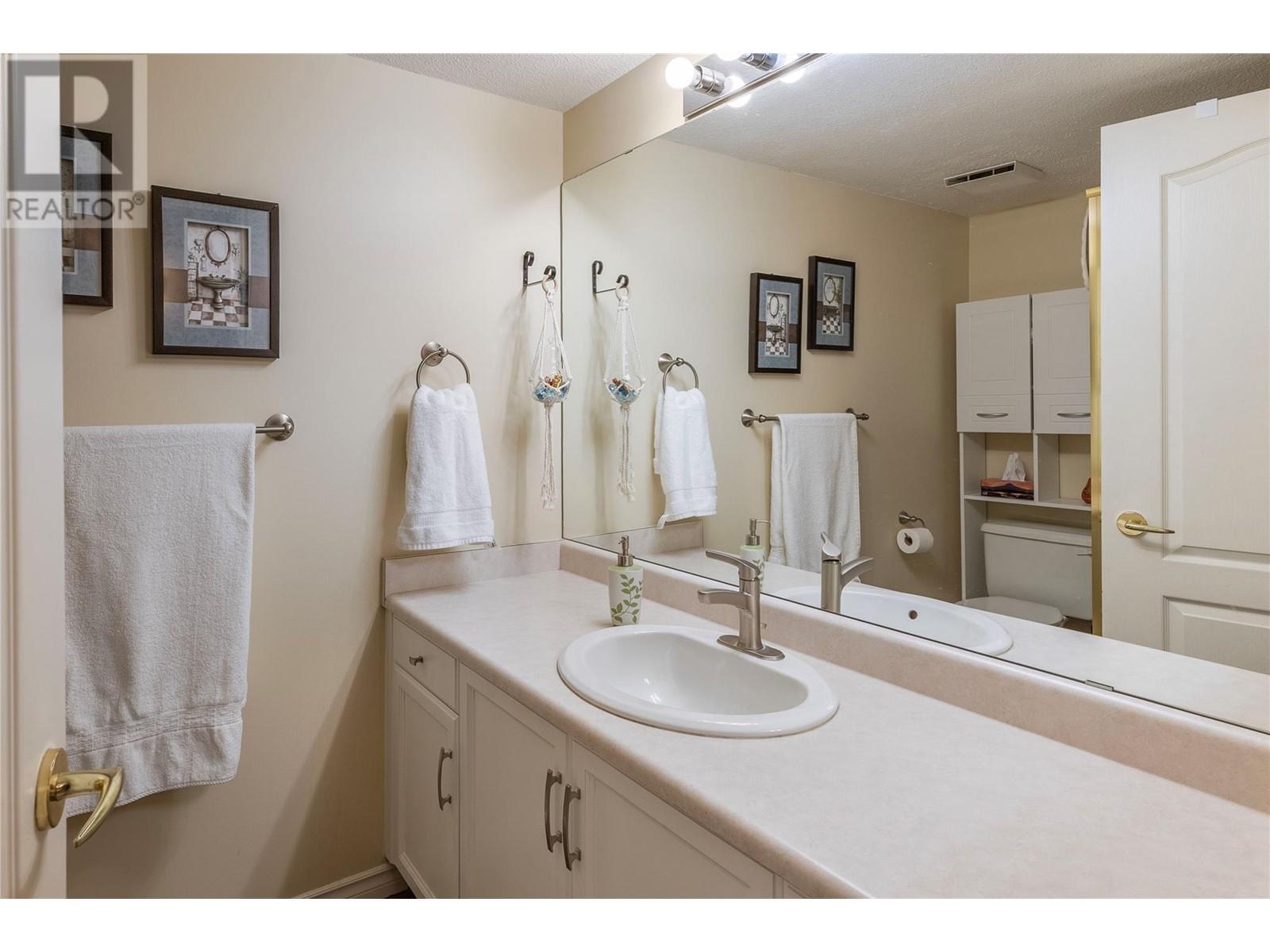 3301 Centennial Drive Unit# 308, Vernon, British Columbia  V1T 2T8 - Photo 38 - 10344630