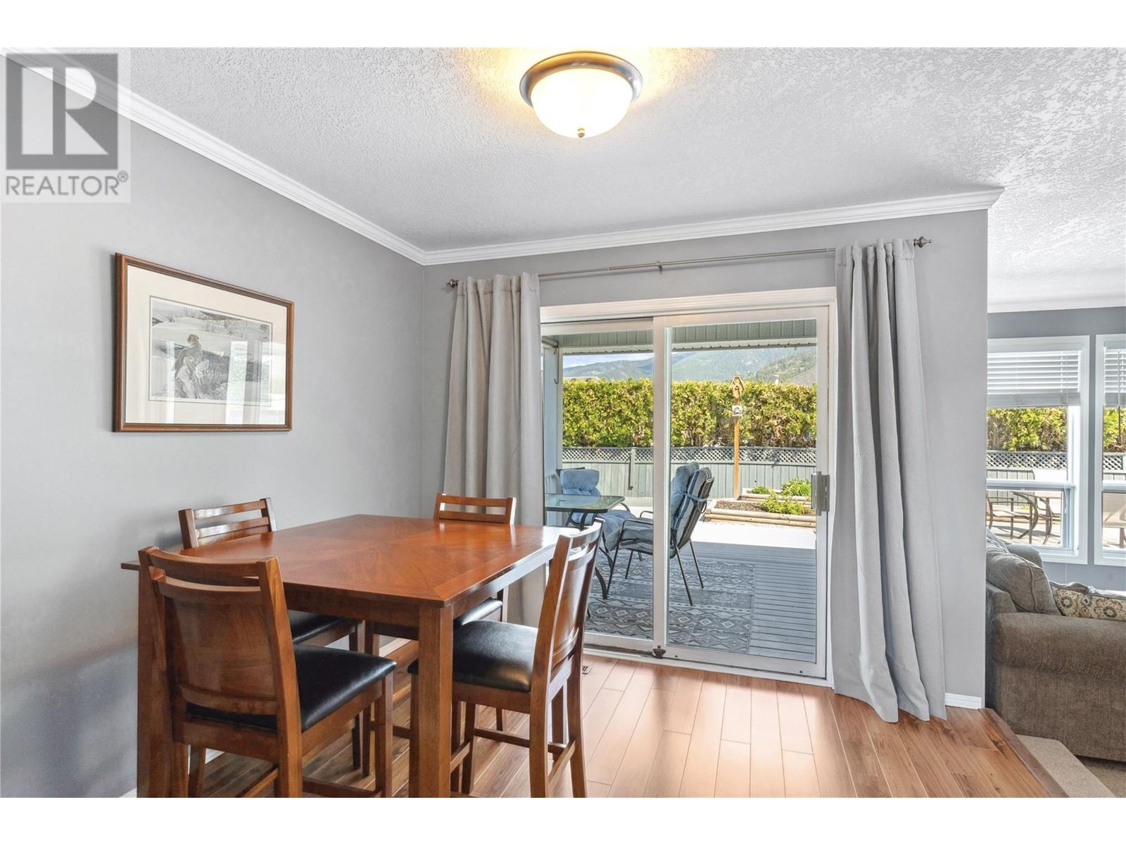 2088 Okanagan Street, Armstrong, British Columbia  V4Y 0C4 - Photo 13 - 10346407