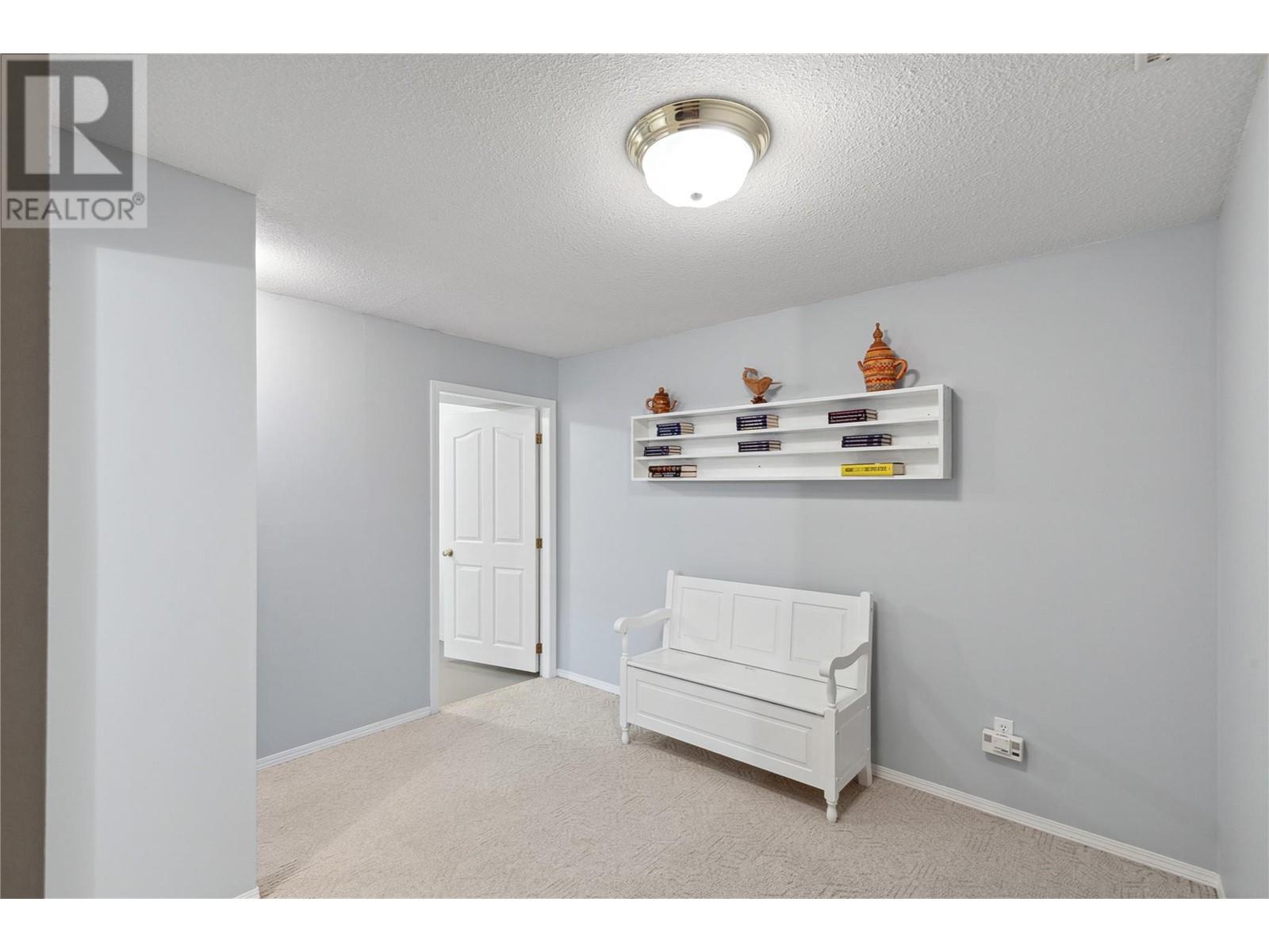 2088 Okanagan Street, Armstrong, British Columbia  V4Y 0C4 - Photo 45 - 10346407