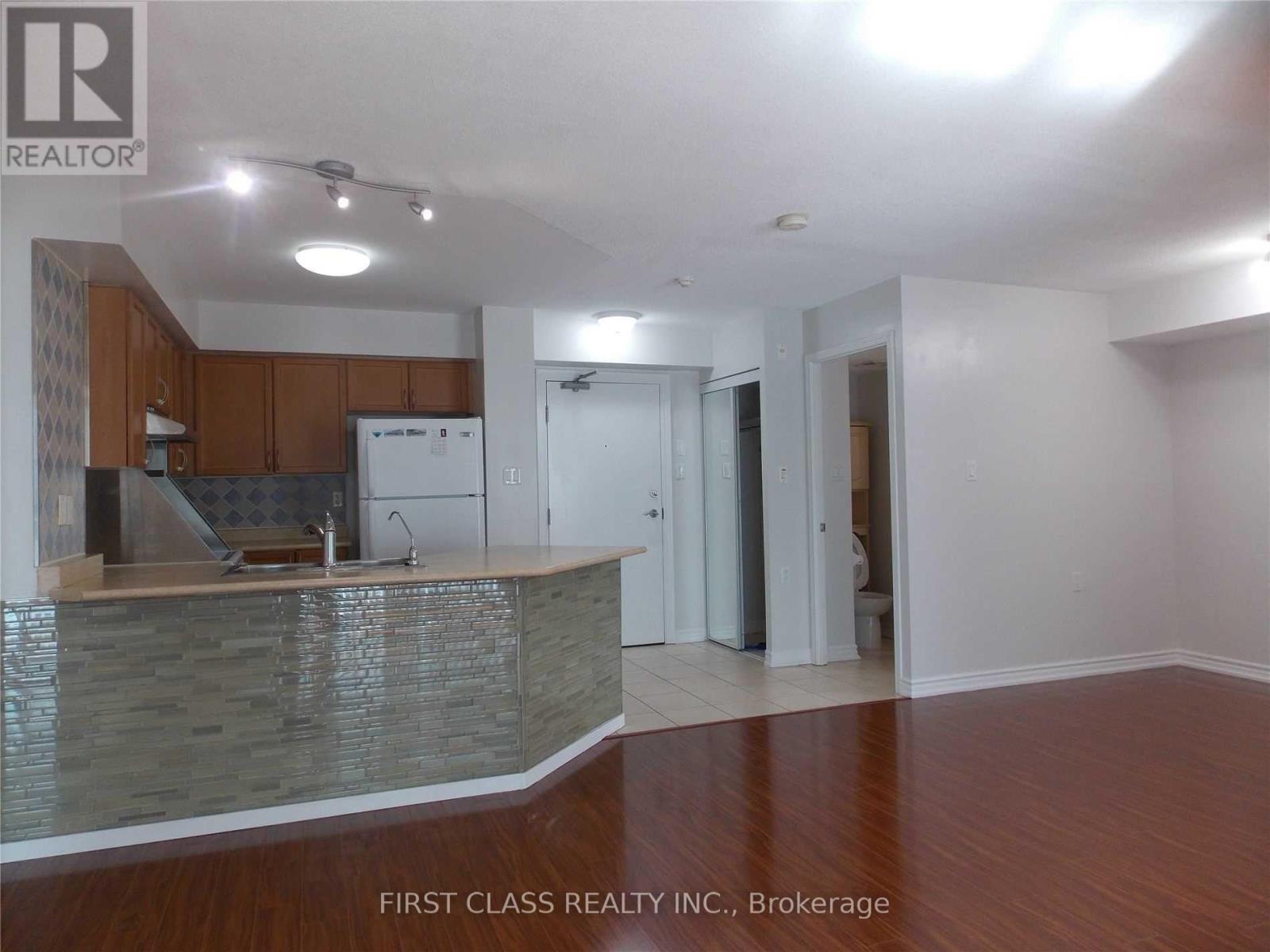 308 - 920 Sheppard Avenue W, Toronto, Ontario  M3H 0A2 - Photo 3 - C12157222