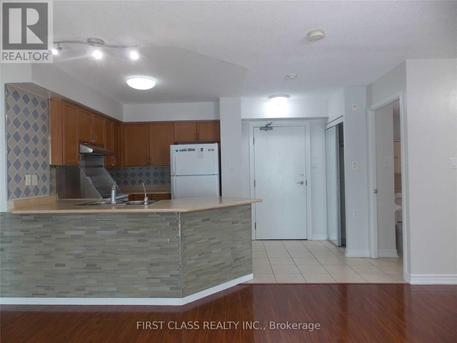 308 - 920 Sheppard Avenue W, Toronto, Ontario  M3H 0A2 - Photo 4 - C12157222