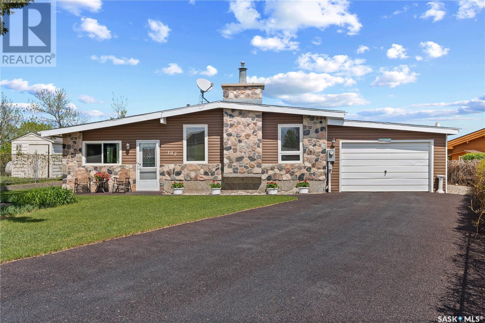 107 Barber PLACE, regina beach, Saskatchewan