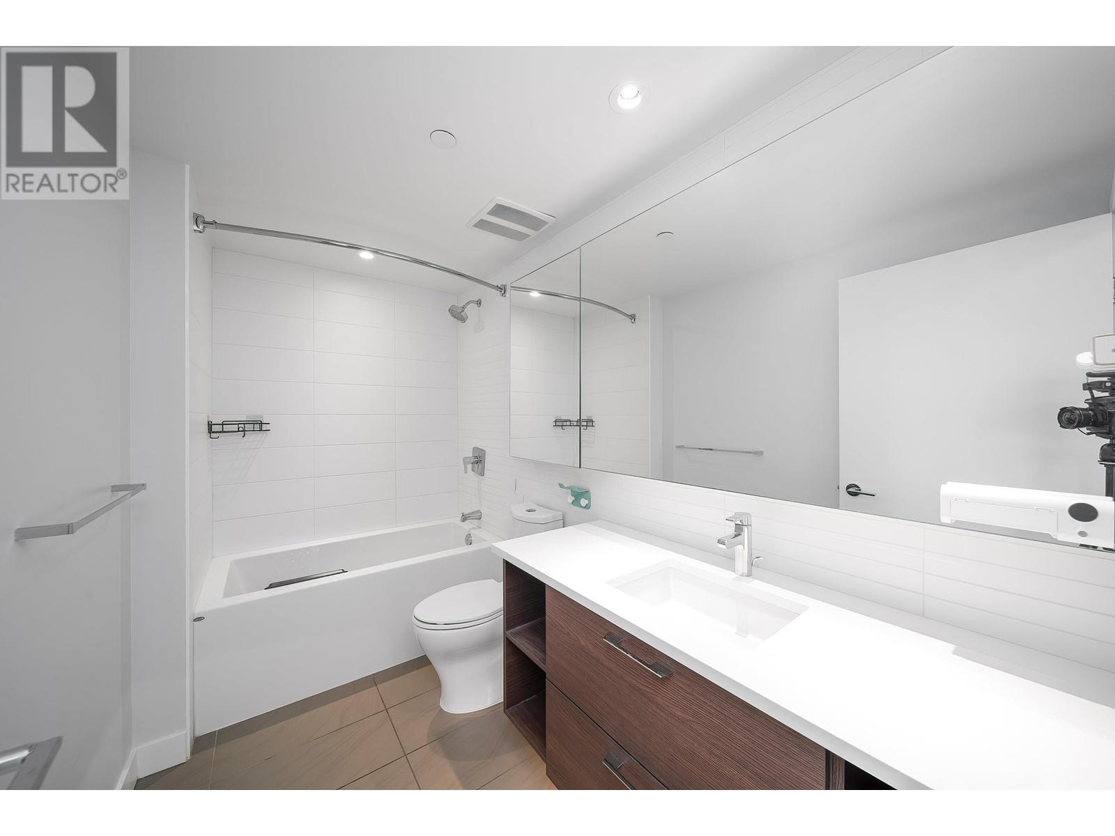 917 3557 Sawmill Crescent, Vancouver, British Columbia  V5S 0E2 - Photo 22 - R3002272
