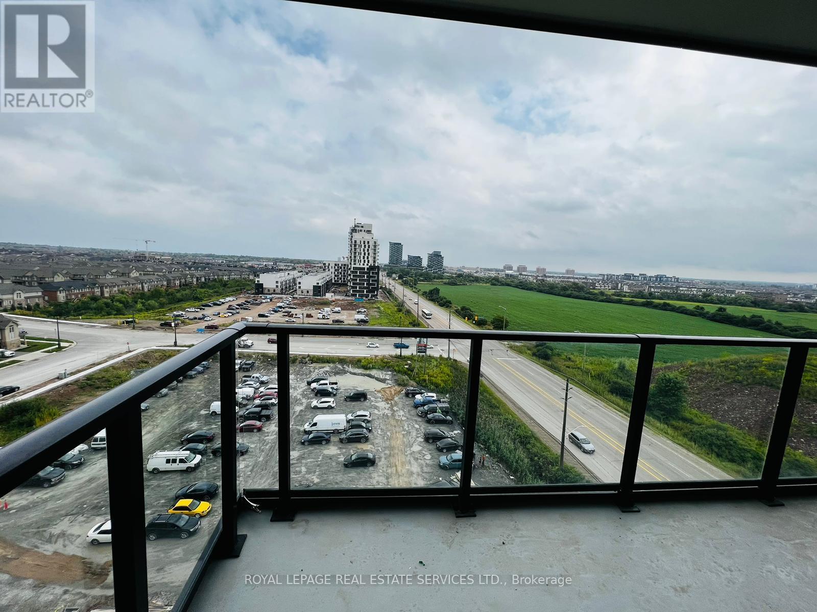 909 - 3200 William Coltson Avenue, Oakville, Ontario  L6H 7W6 - Photo 12 - W12157225