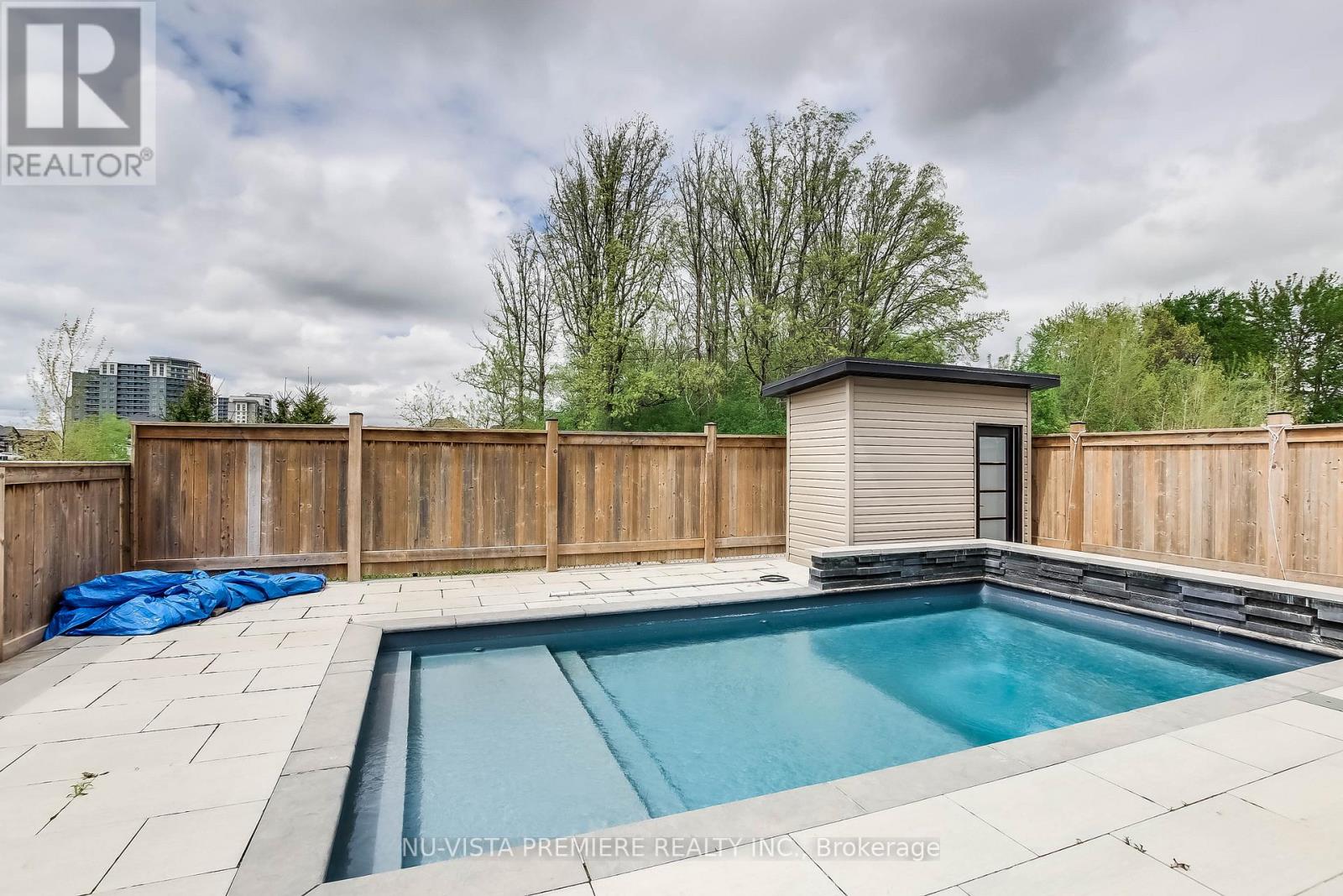 2229 Wateroak Drive, London North, Ontario  N6G 0R1 - Photo 37 - X12152921