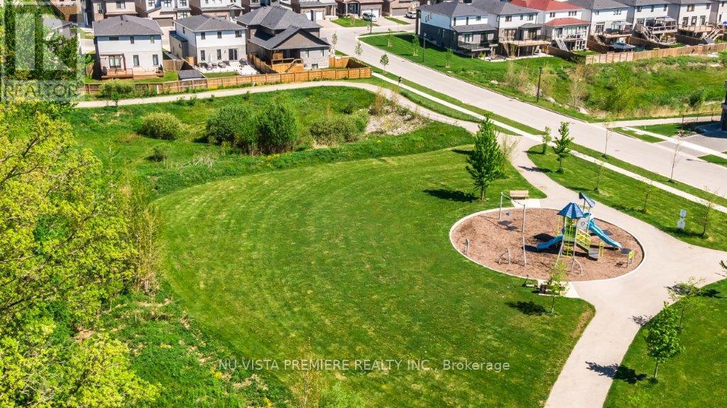 2229 Wateroak Drive, London North, Ontario  N6G 0R1 - Photo 49 - X12152921