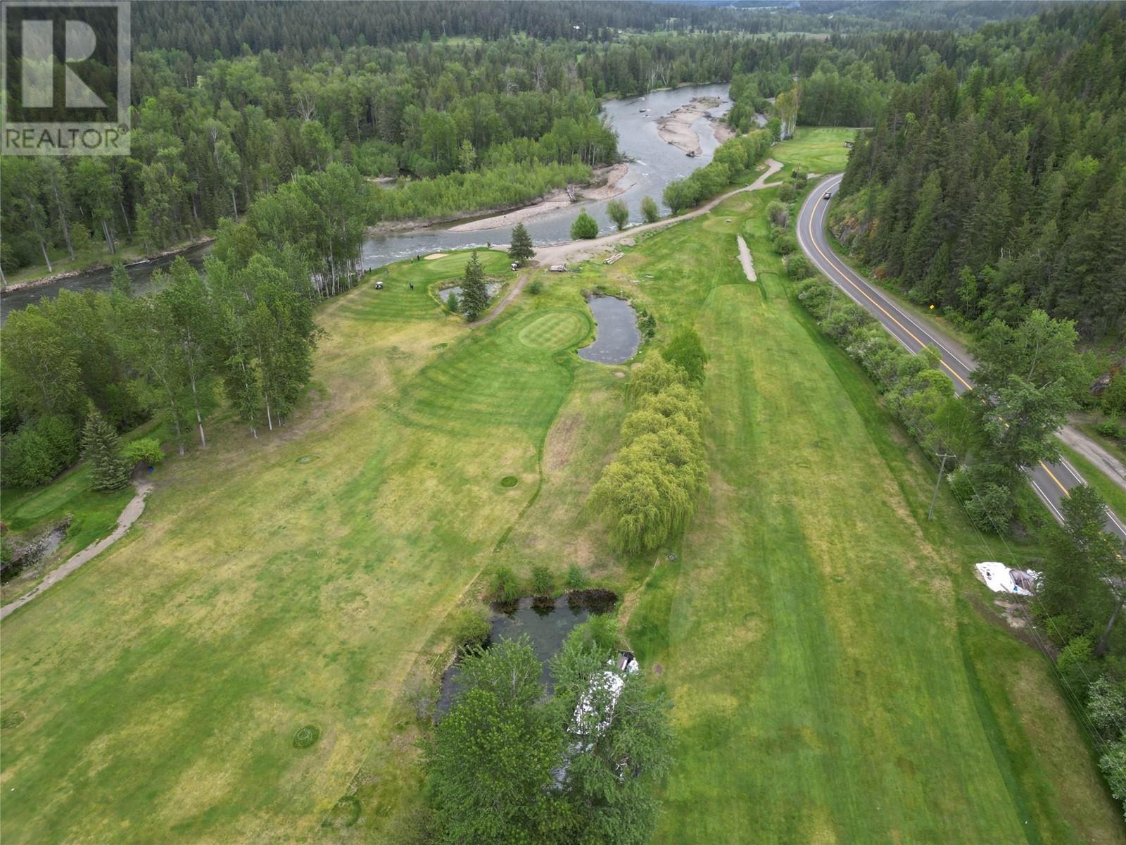 1361 6 Highway, Cherryville, British Columbia  V0E 2G1 - Photo 3 - 10348003