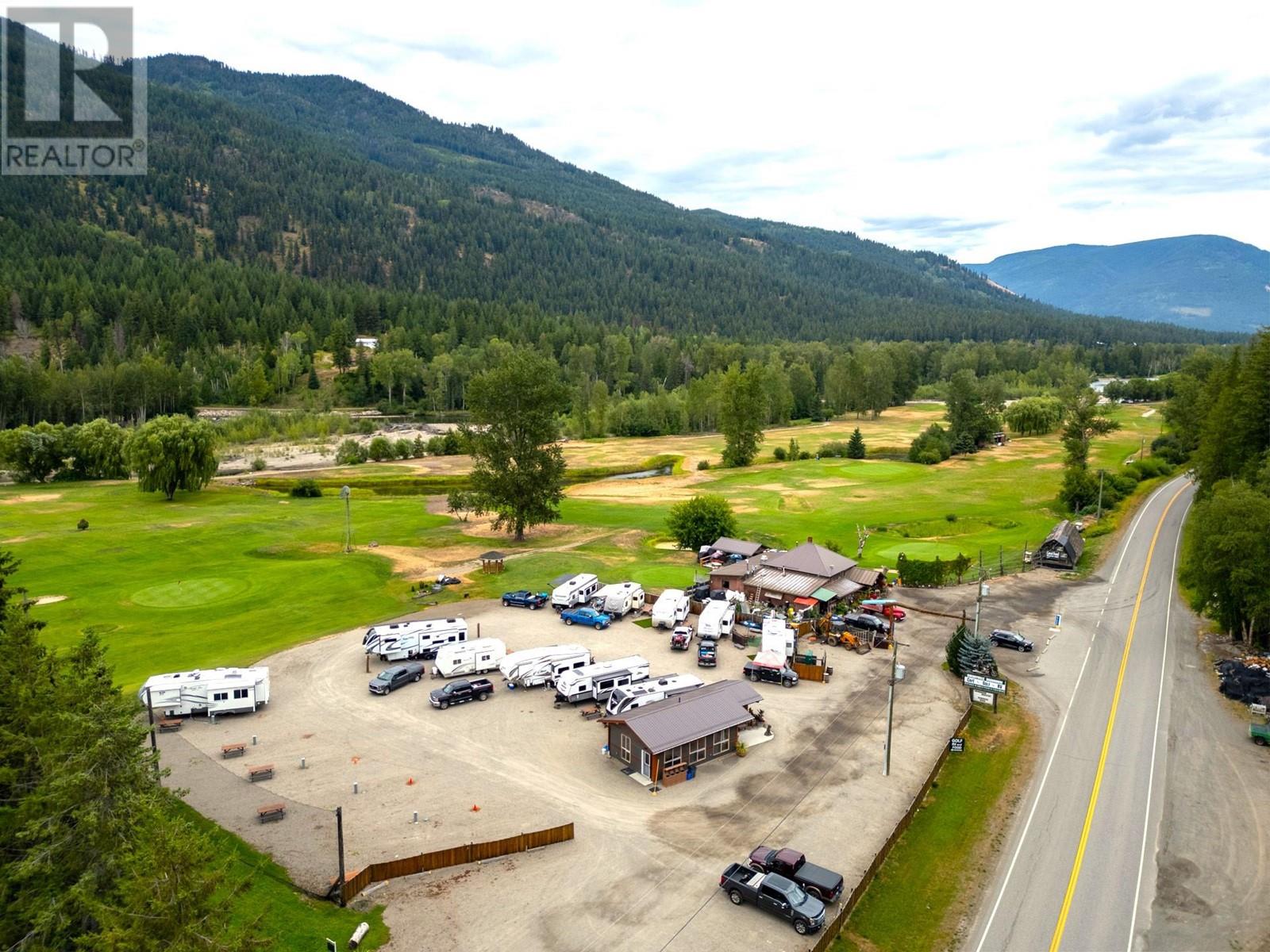 1361 6 Highway, Cherryville, British Columbia  V0E 2G1 - Photo 15 - 10348004