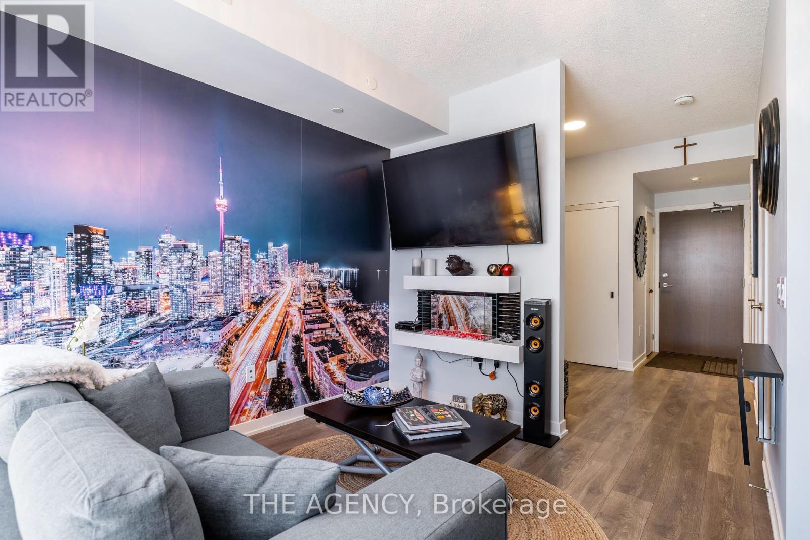 606 - 20 Richardson Street, Toronto, Ontario  M5A 0S6 - Photo 3 - C12134926