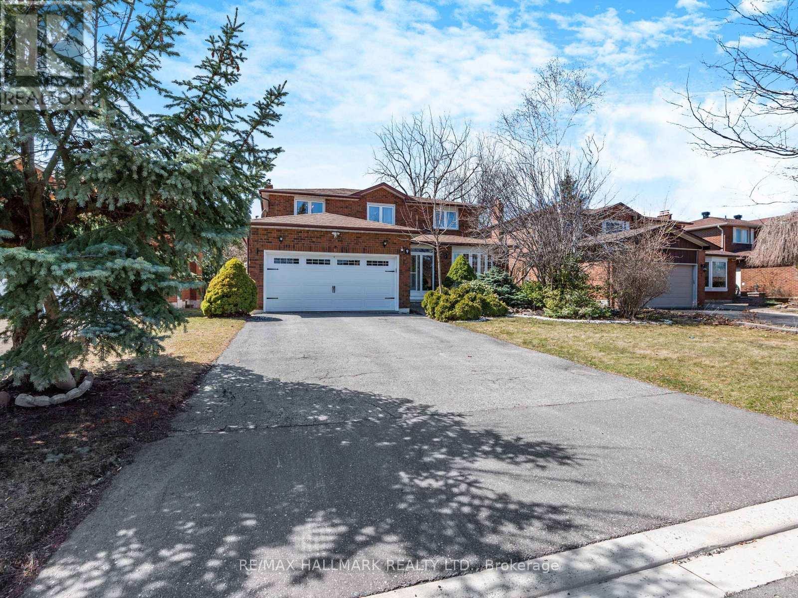 9 Addison Street, Richmond Hill, Ontario  L4C 7M2 - Photo 10 - N12021149