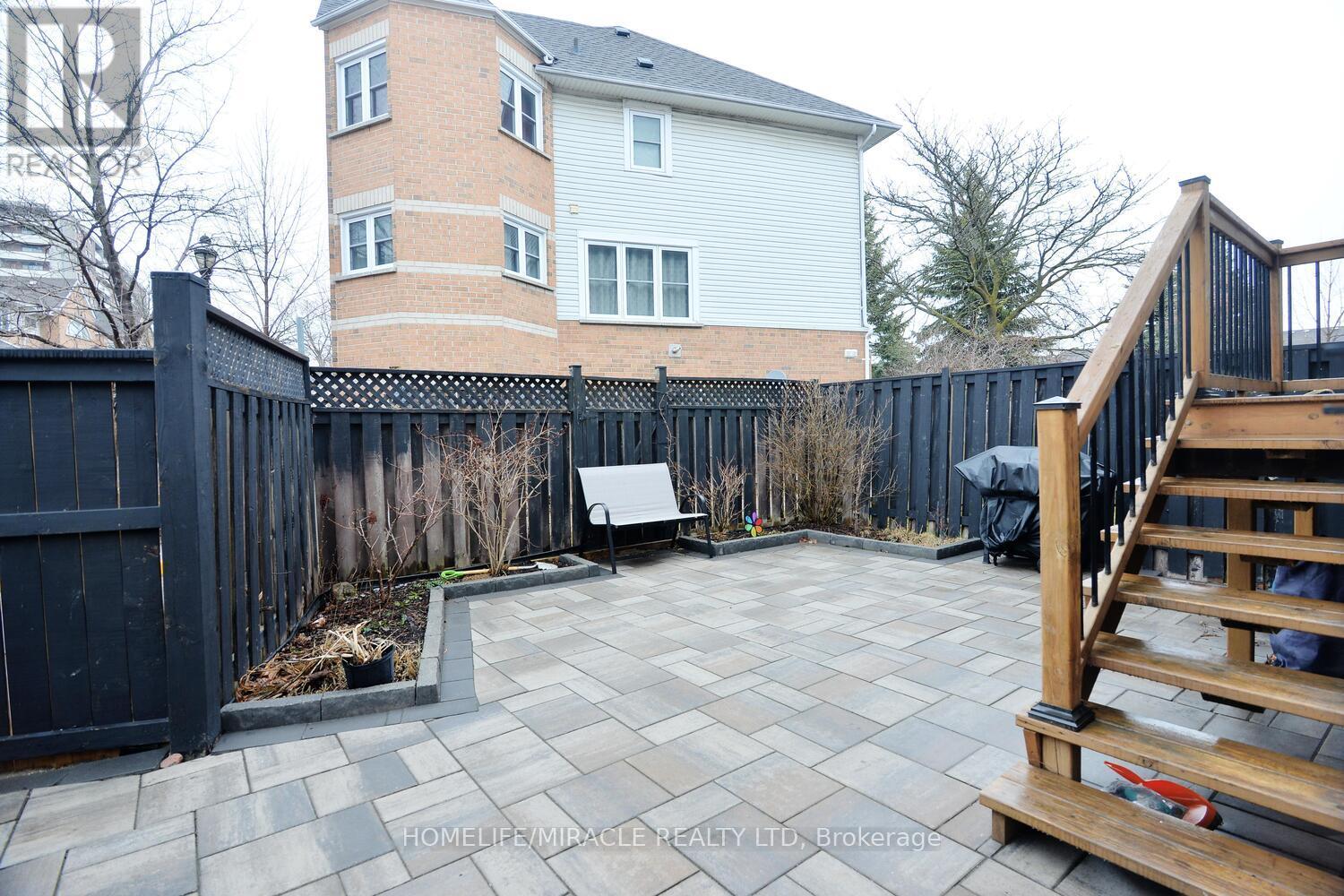 51 Brandy Lane Way, Newmarket, Ontario  L3Y 8P7 - Photo 41 - N12111155