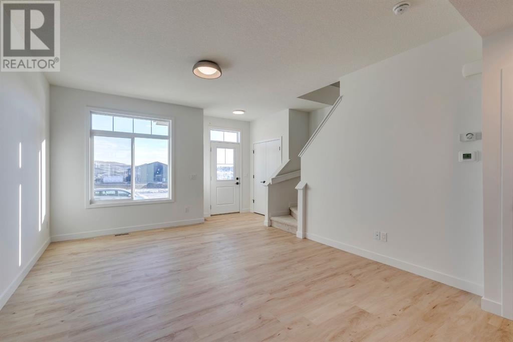 Property at 370 Belvedere Boulevard image 4