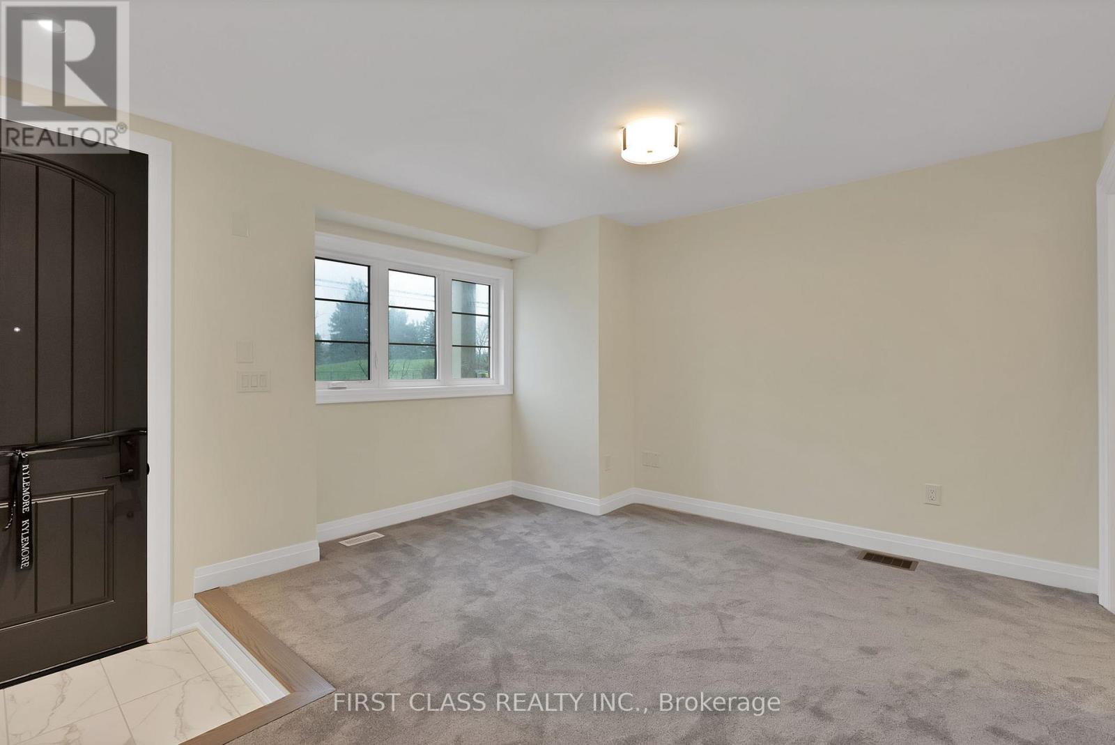 4289 Major Mackenzie Drive, Markham, Ontario  L6C 3L5 - Photo 14 - N12123133
