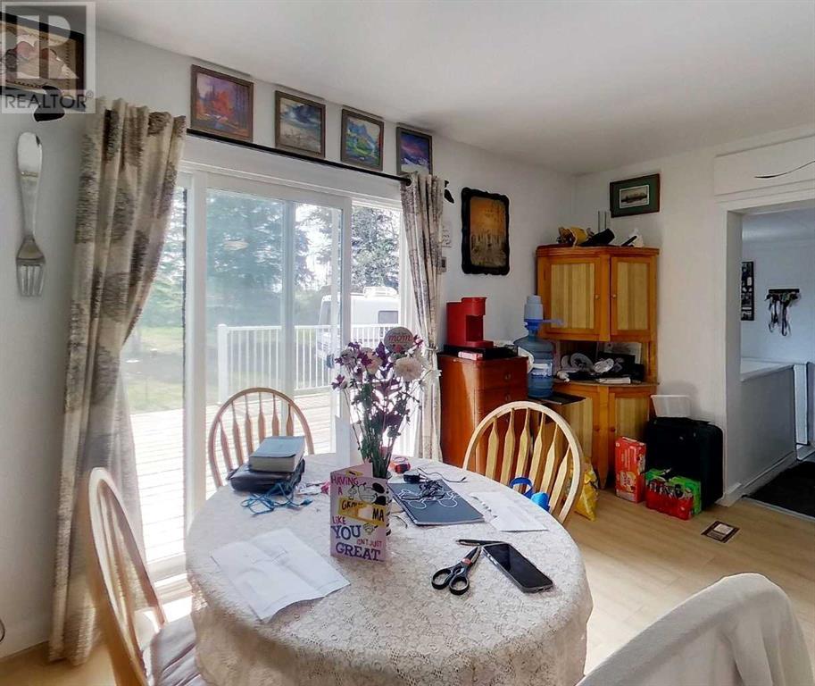 5103 51 Ave, Peers, Alberta  T0E 1W0 - Photo 12 - A2222372