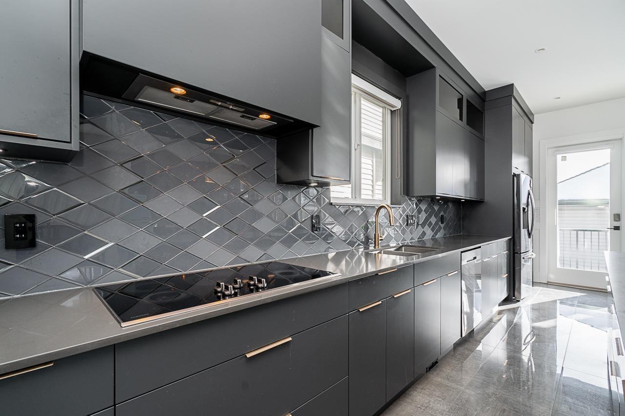 19228 Aloha Drive, Surrey, British Columbia  V4N 6T9 - Photo 8 - R2962859