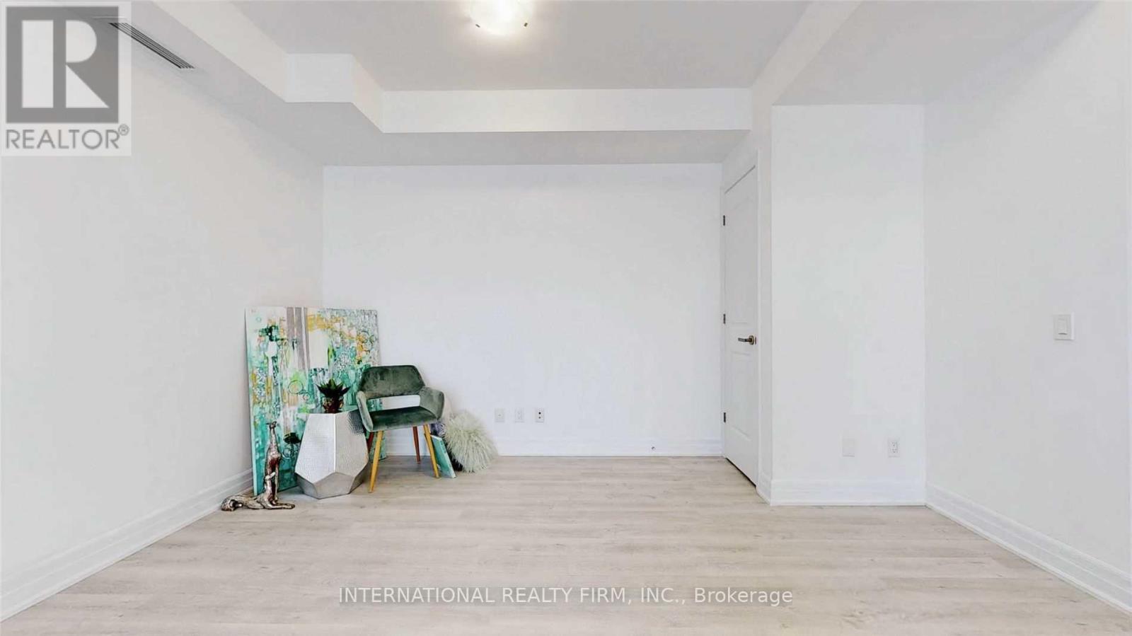 516 - 9085 Jane Street, Vaughan, Ontario  L4K 0L8 - Photo 16 - N12157254