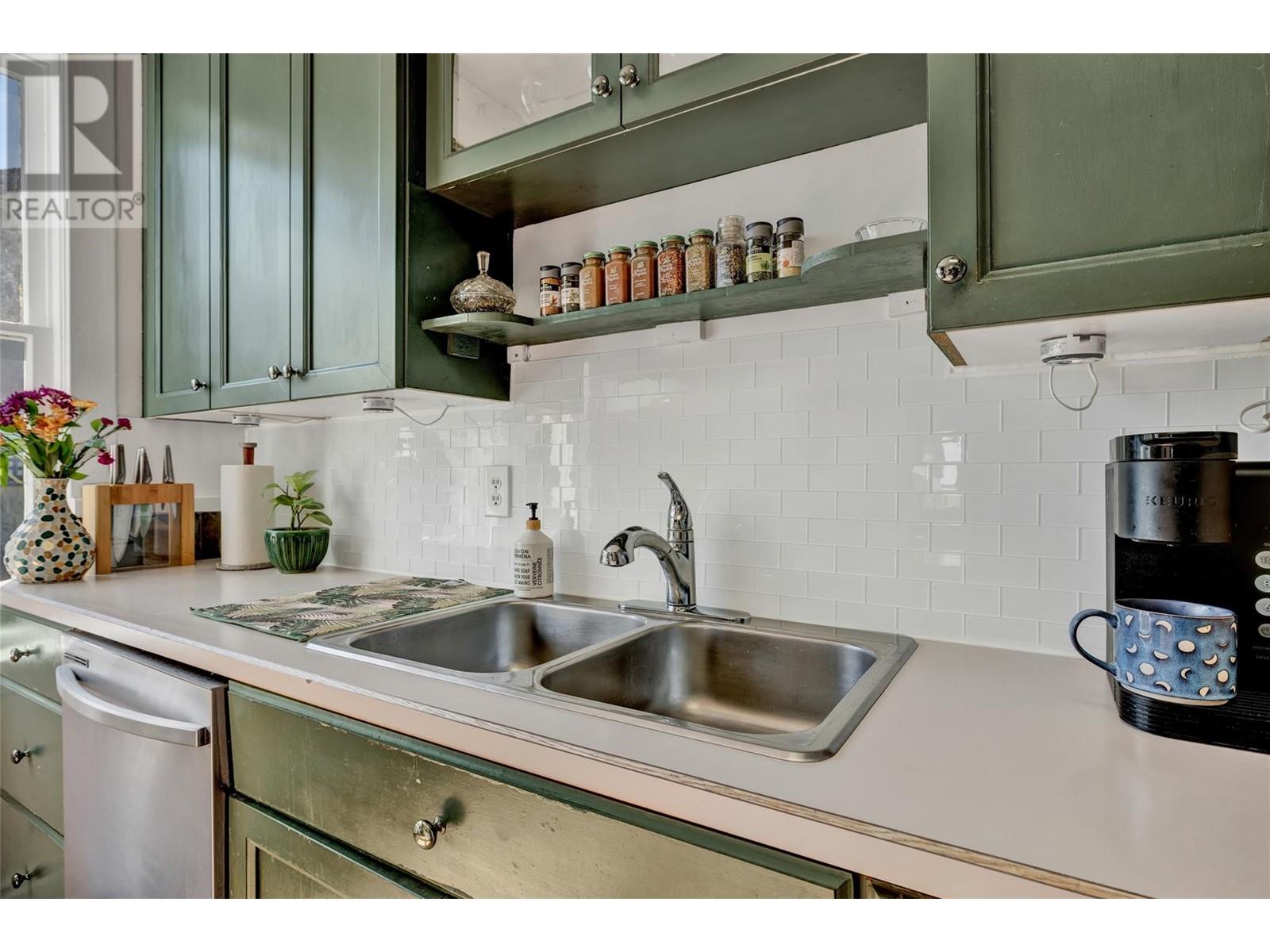 1333 Richter Street, Kelowna, British Columbia  V1Y 2L5 - Photo 20 - 10336527