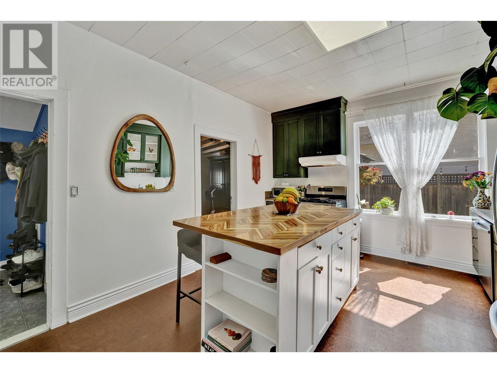1333 Richter Street, Kelowna, British Columbia  V1Y 2L5 - Photo 18 - 10336527
