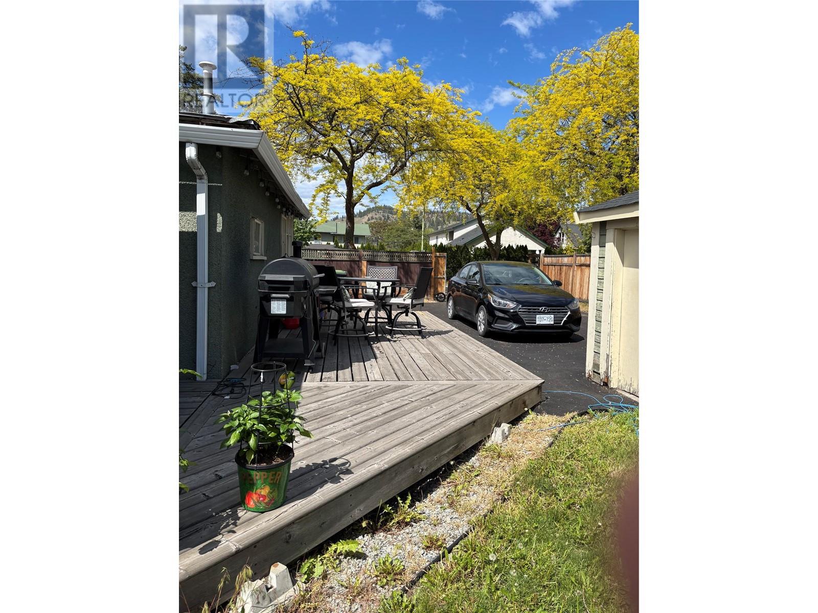 1333 Richter Street, Kelowna, British Columbia  V1Y 2L5 - Photo 8 - 10336527