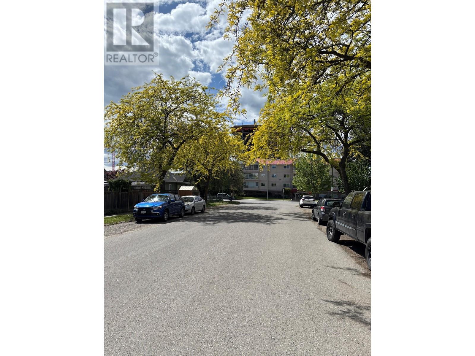 1333 Richter Street, Kelowna, British Columbia  V1Y 2L5 - Photo 38 - 10336527