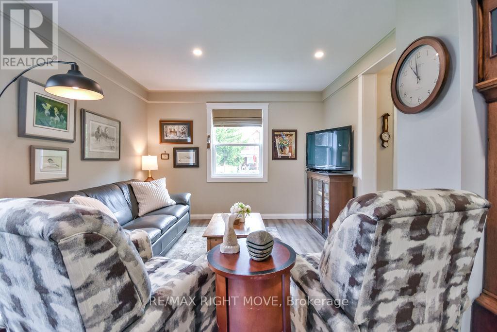 279 Matchedash Street N, Orillia, Ontario  L3V 4V8 - Photo 6 - S12157260