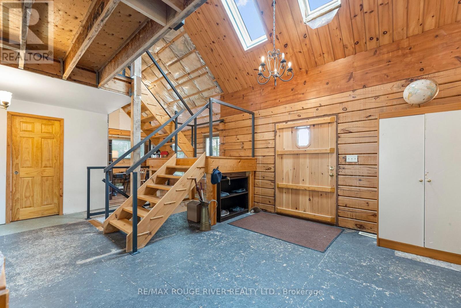 139 Hull's Road, North Kawartha, Ontario  K0L 2H0 - Photo 12 - X12157262