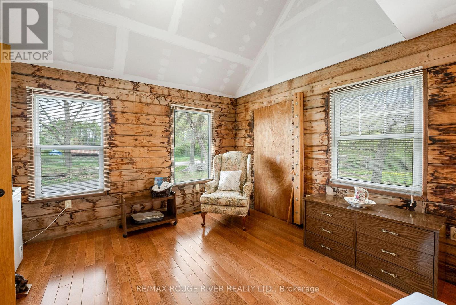 139 Hull's Road, North Kawartha, Ontario  K0L 2H0 - Photo 15 - X12157262