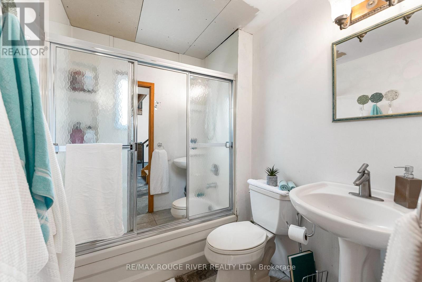 139 Hull's Road, North Kawartha, Ontario  K0L 2H0 - Photo 18 - X12157262