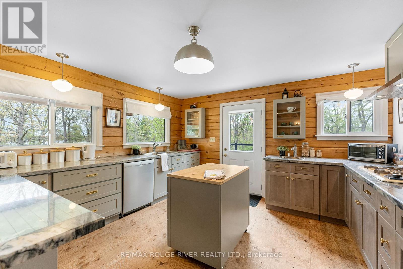 139 Hull's Road, North Kawartha, Ontario  K0L 2H0 - Photo 4 - X12157262