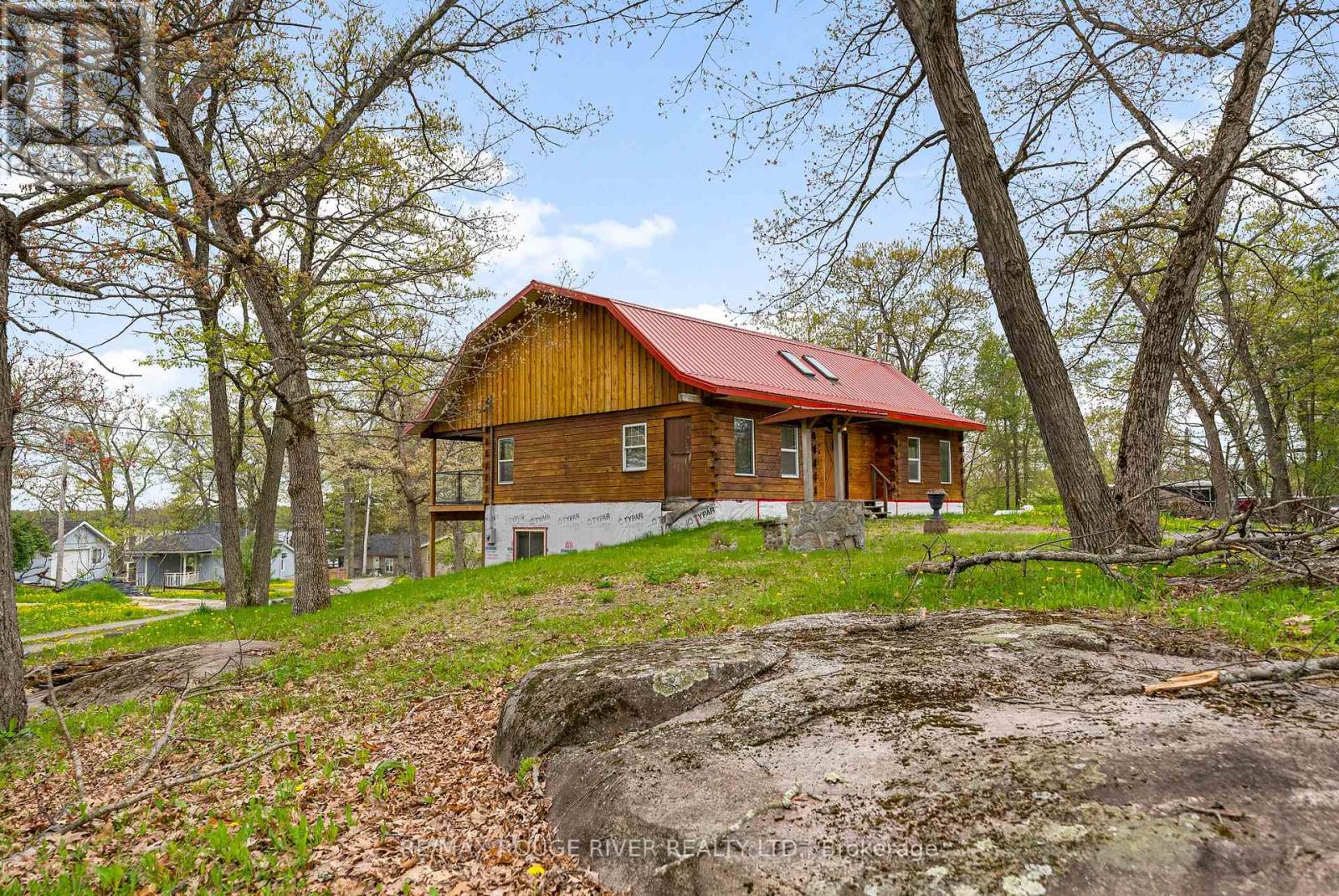 139 Hull's Road, North Kawartha, Ontario  K0L 2H0 - Photo 43 - X12157262