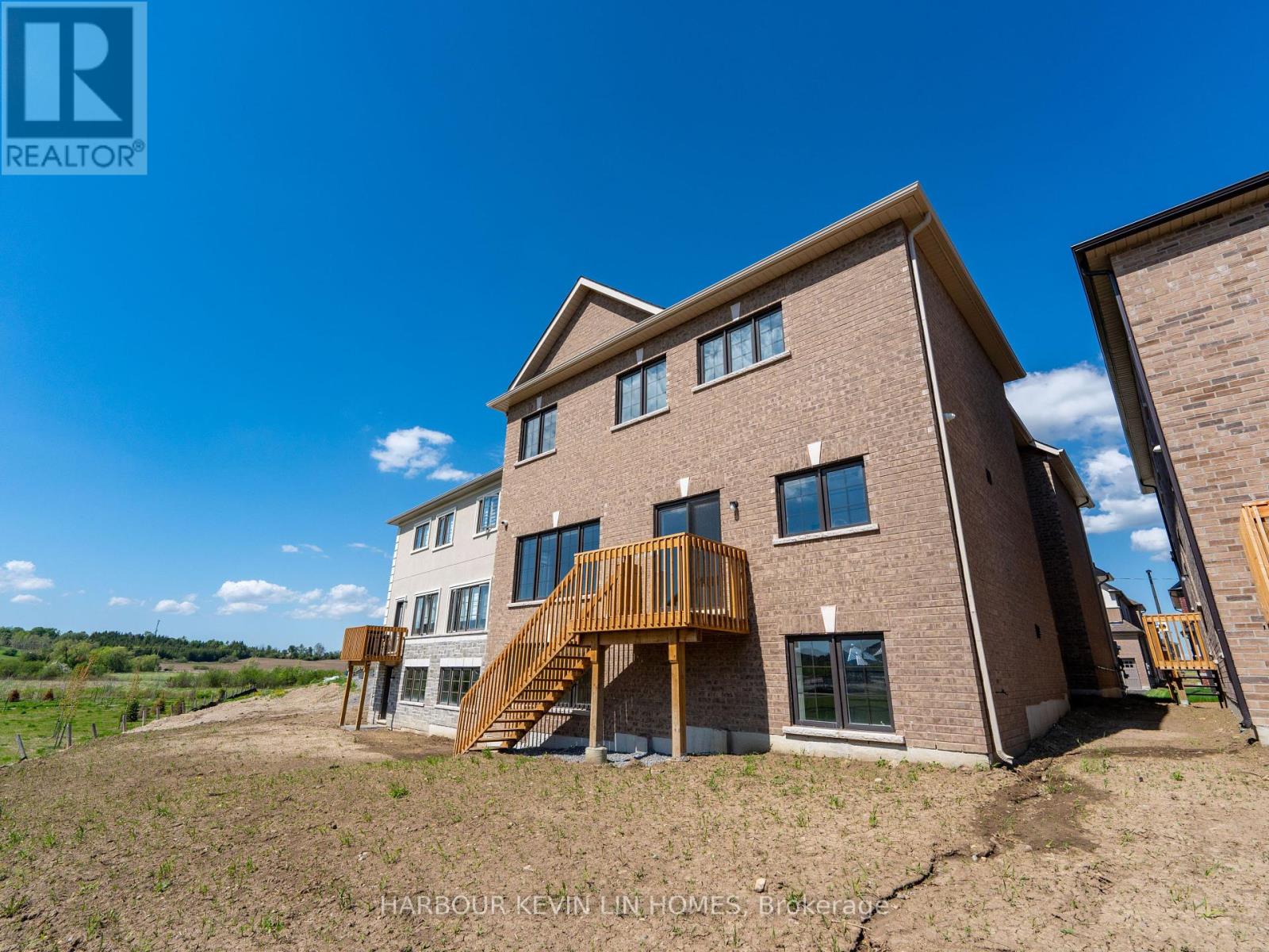 43 Donald Ingram Crescent, Georgina, Ontario  L4P 0S3 - Photo 43 - N12155926