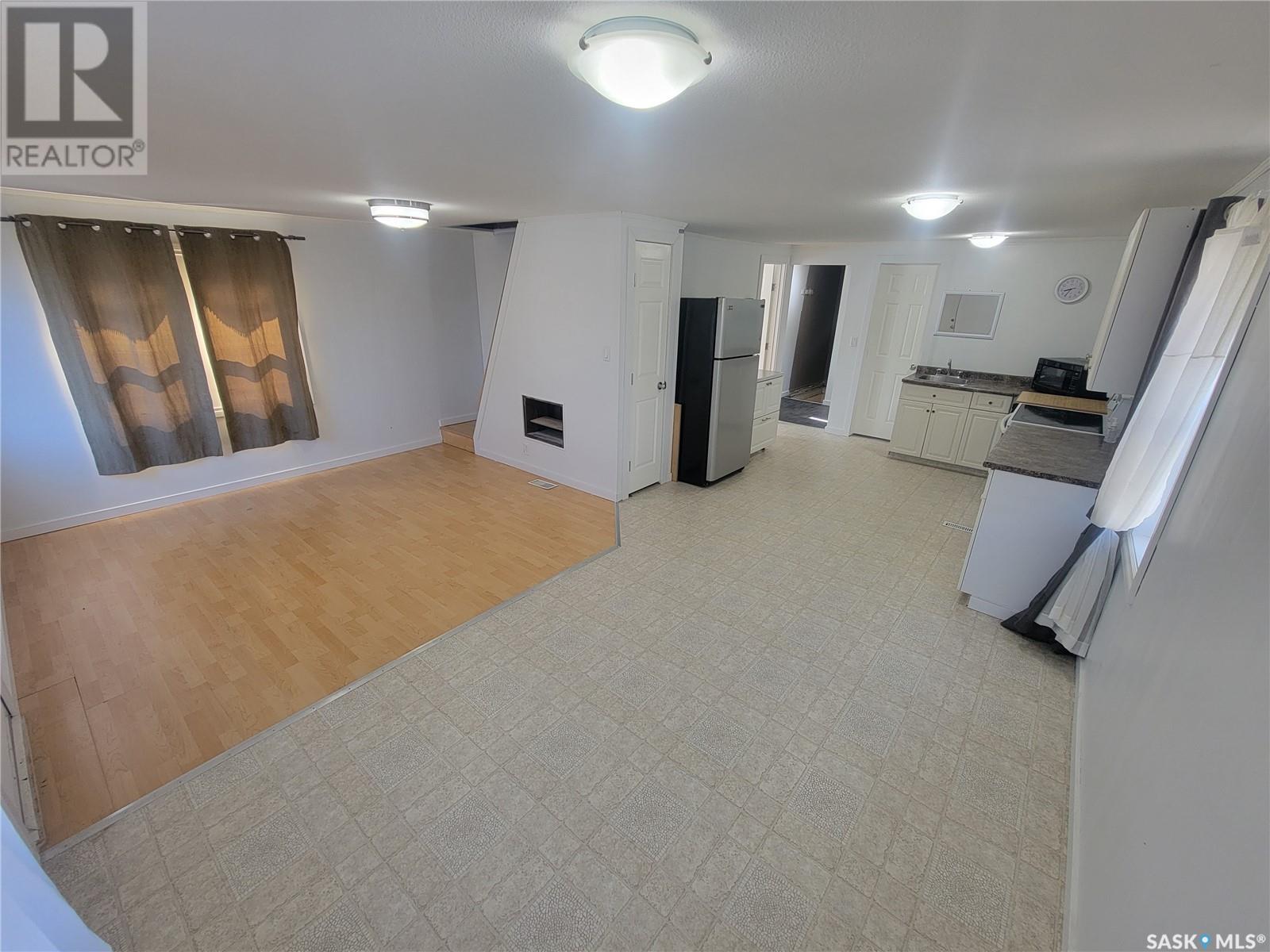 4908 Leader Street, Macklin, Saskatchewan  S0L 2C0 - Photo 8 - SK003784