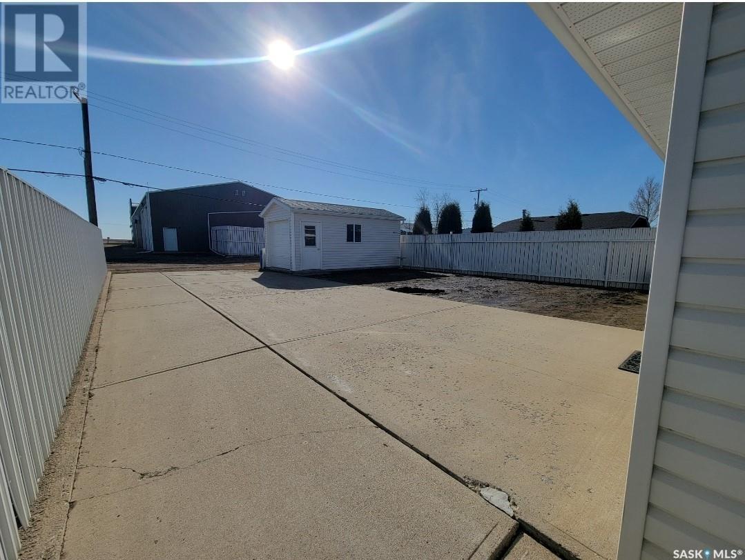 N 5040 Mirror Drive, Macklin, Saskatchewan  S0L 2C0 - Photo 26 - SK002715
