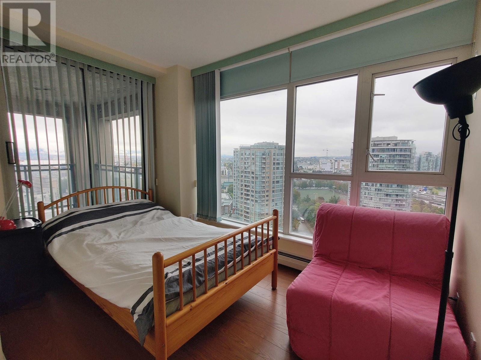Listing Picture 27 of 30 : 2203 183 KEEFER PLACE, Vancouver / 溫哥華 - 魯藝地產 Yvonne Lu Group - MLS Medallion Club Member